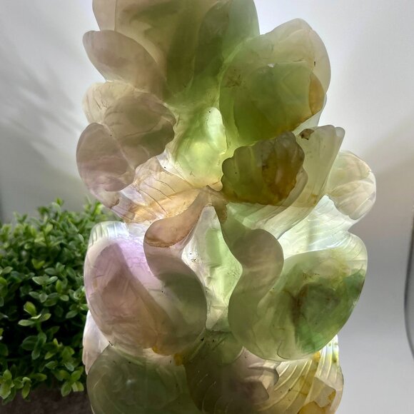 Candy Fluorite Swan and Lotus Carving 3.20lbs - Picture 5 of 9